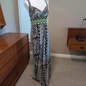 Maggy L Geometric Criss-Cross Back Maxi Dress | Size 6 | Black White Blue